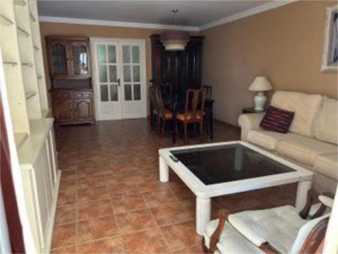 Piso en  Avenida Arias de Velasco 27 - Foto 3