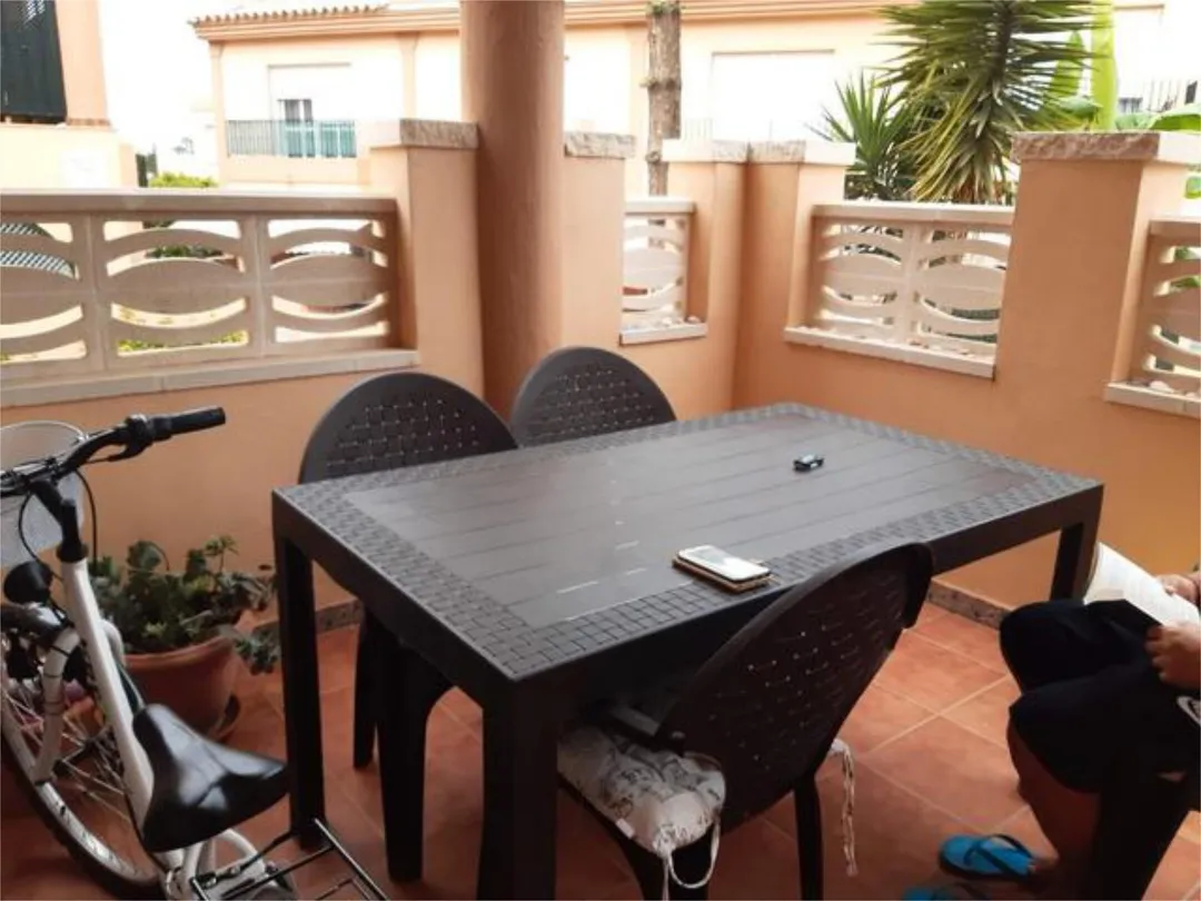 Apartamento en Urbanizacion al andalus la barrosa - Foto 2