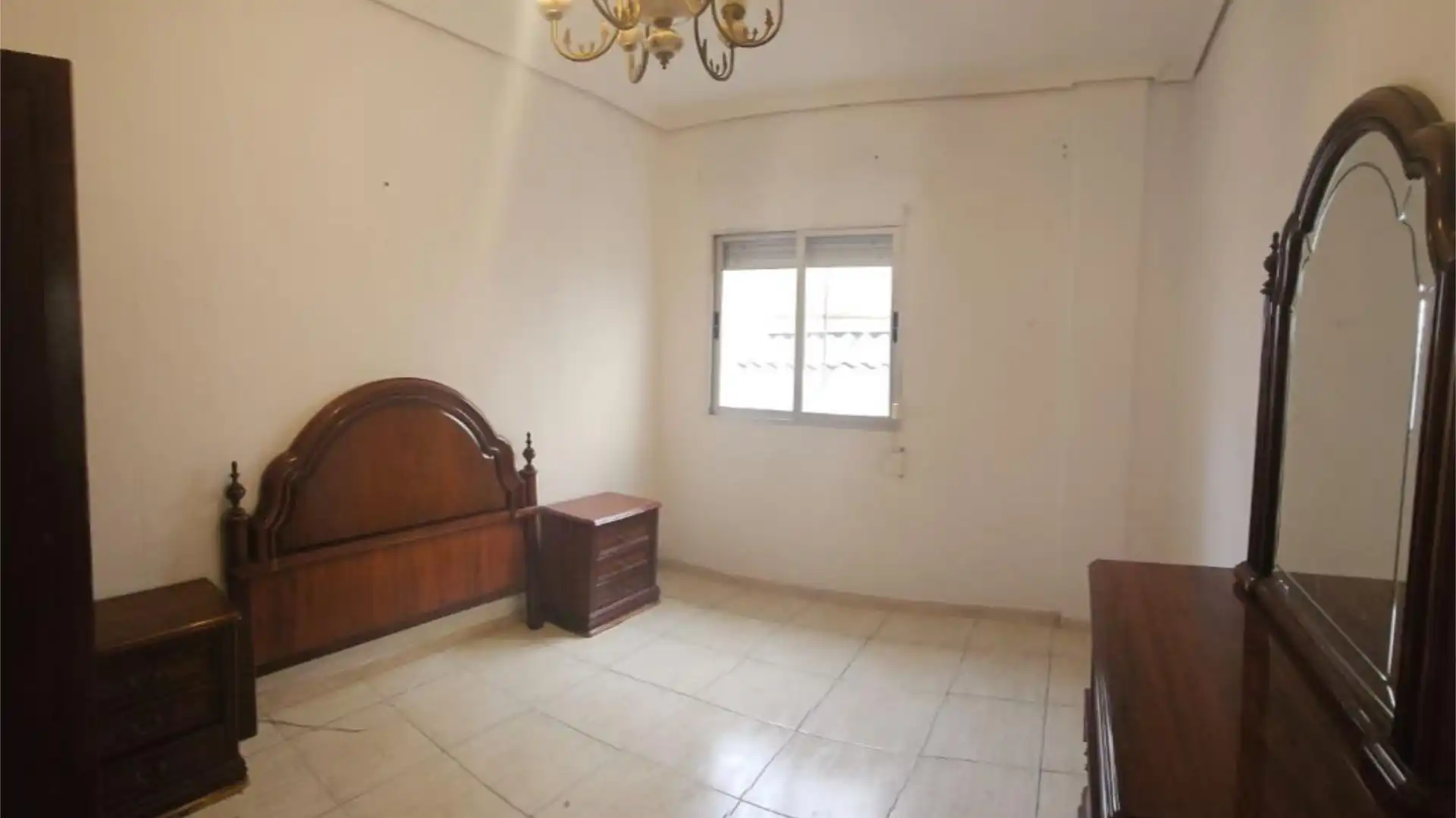 Piso en  Carrer de Cieza 6 - Foto 8