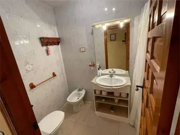Apartamento en Bahía al lado del gimnasio Titanes - Foto 4