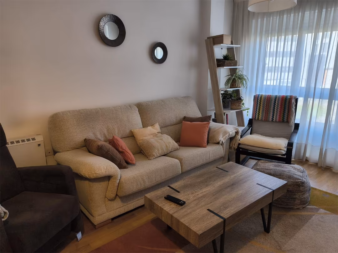 Piso en  Avenida Gonzalo Torrente Ballester 3 - Foto 9