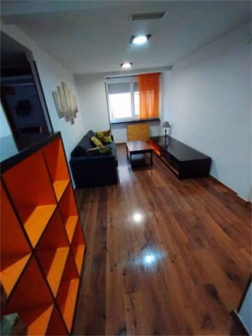 Piso en Carlos Haya - Foto 2