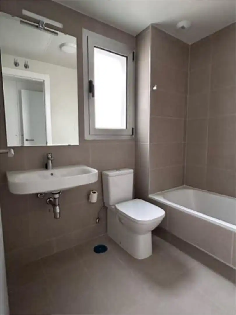 Piso en Hospital Negrín - Foto 8