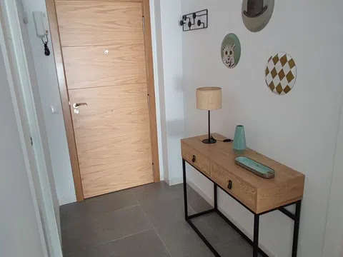 Piso en calle los Omeyas, 1