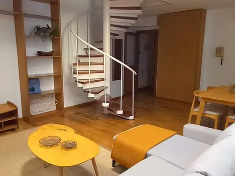 Dúplex en calle de Ribalta, 6