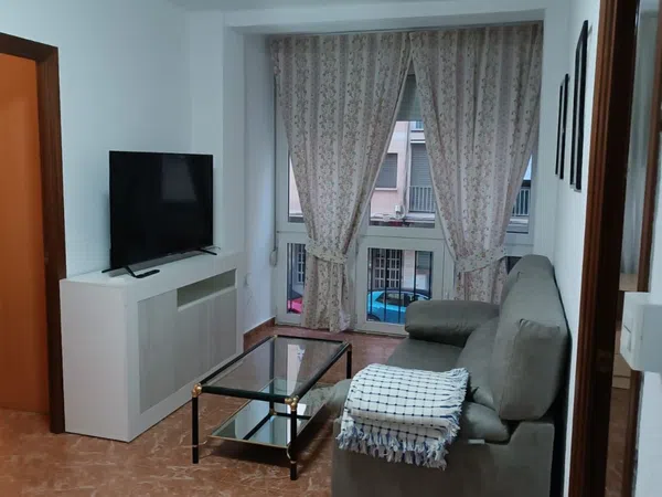 Piso en camino de Ronda, 98