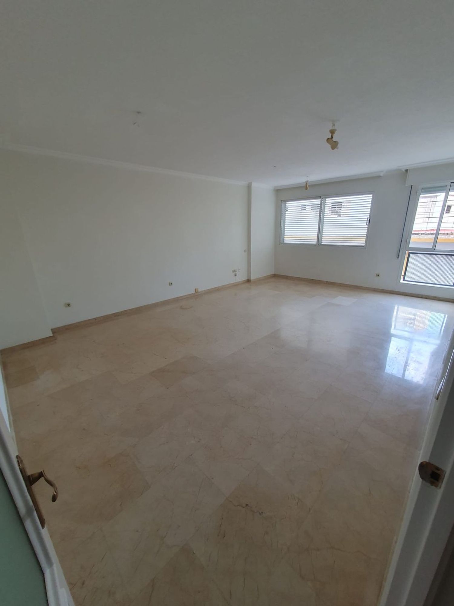 Piso en Calle José María Moreno Galván, 18 - Foto 1