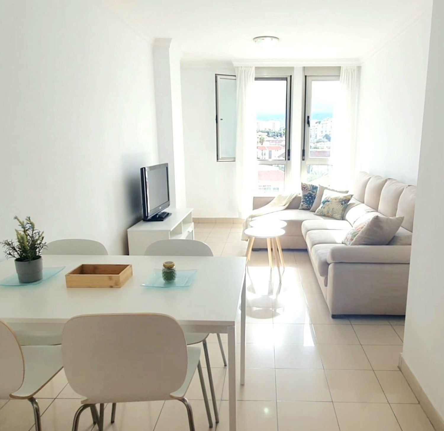 Piso en calle Manuel de Falla, 122 - Foto 1