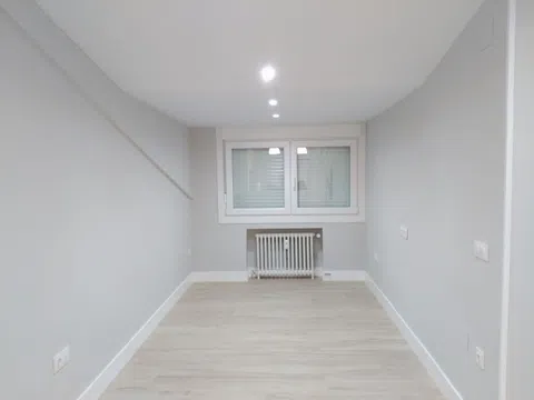 Piso en calle de Benigno Soto, 5