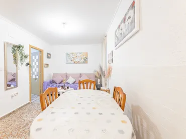 Piso en  Carrer de la Vall de Laguar - Foto 12