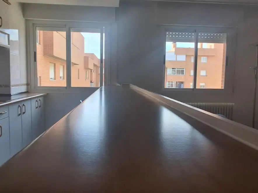 Piso en  Calle Guzmán de Alfarache 5 - Foto 3