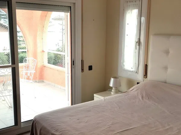 Casa o chalet independiente en Nucli Urbà - Foto 17