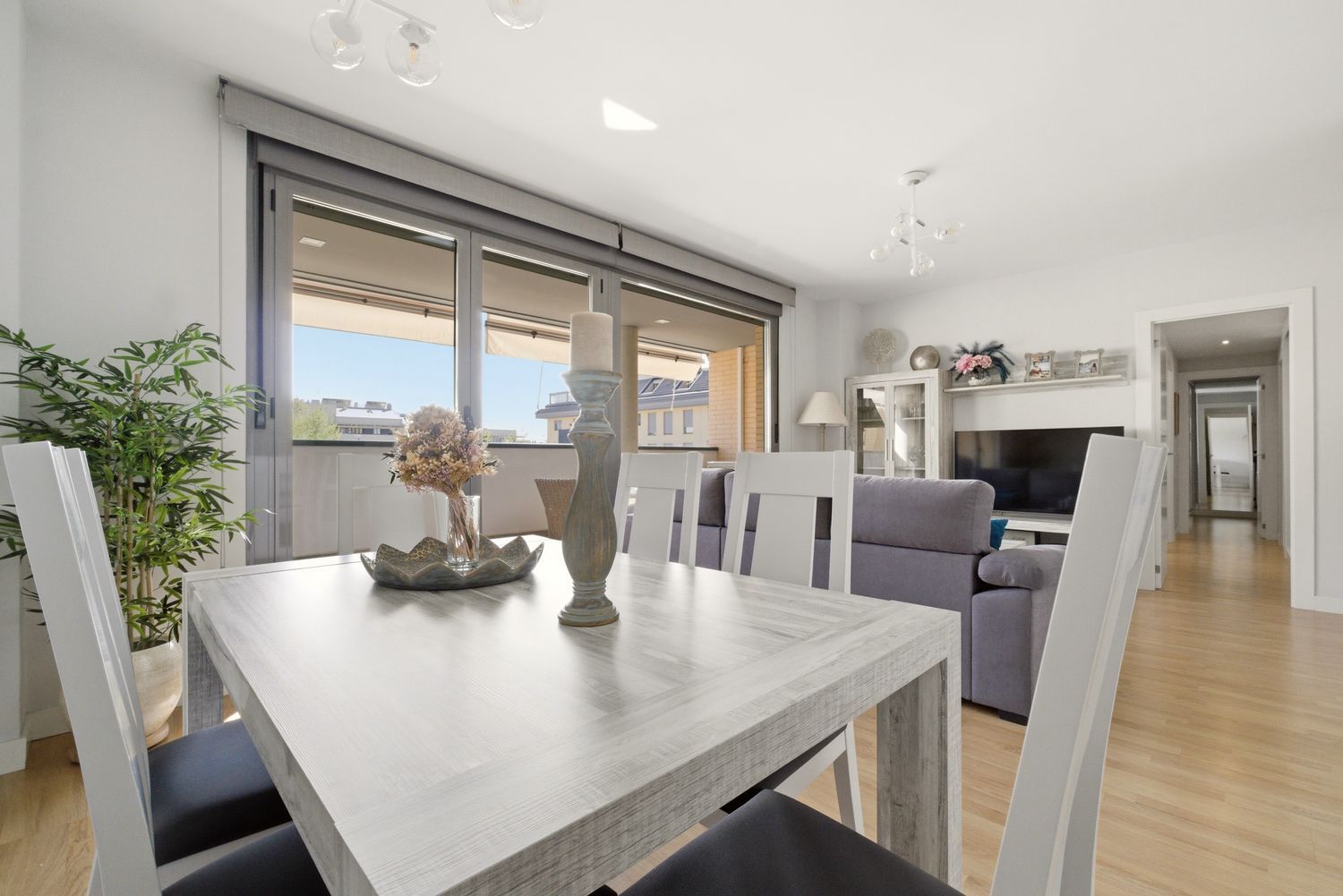 Piso en calle Cristóbal Colón, 6 - Foto 6