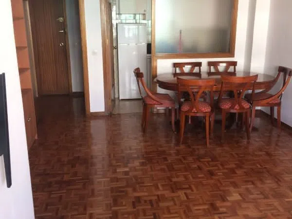 Piso en calle Clara del Rey, 24