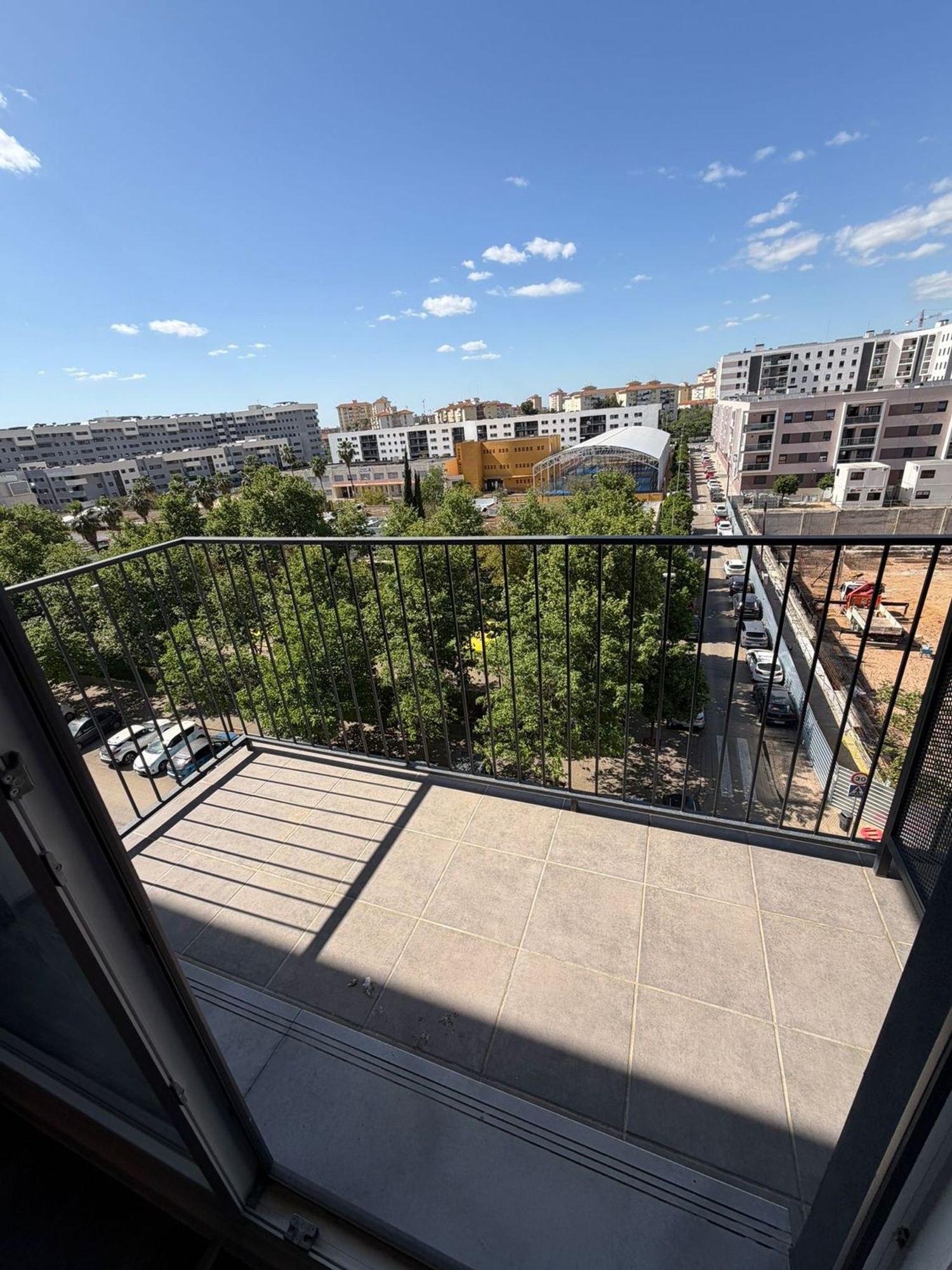 Piso en calle Japón, 18 - Foto 1