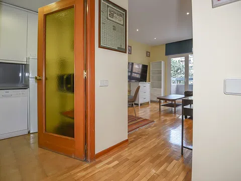 Piso en calle del Poeta Joan Maragall, 23