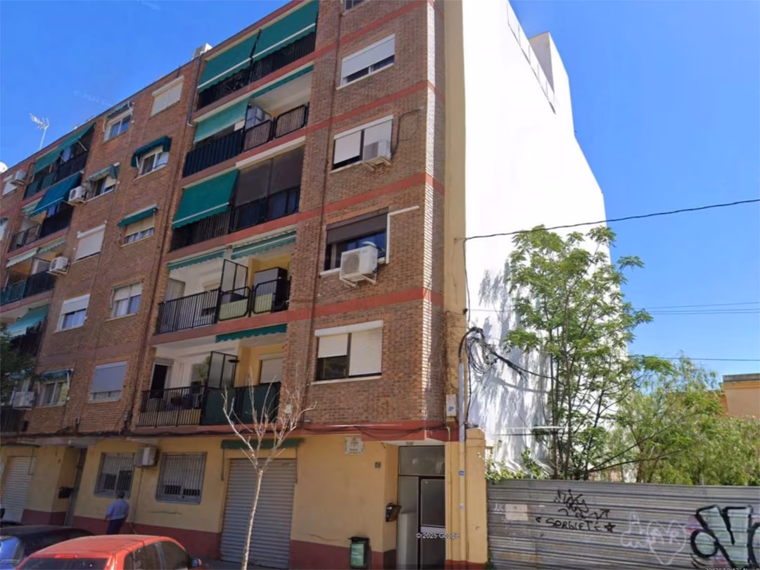 Piso en avenida Avinguda Pi I Margall 42 - Foto 2