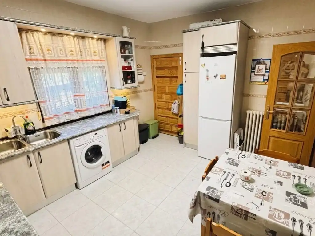 Chalet en  Calle 8 60 - Foto 4