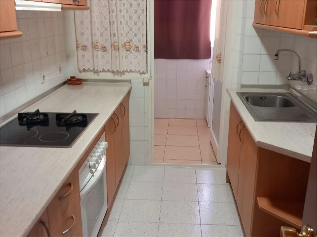 Piso en  Calle Santa Isabel 11 - Foto 5