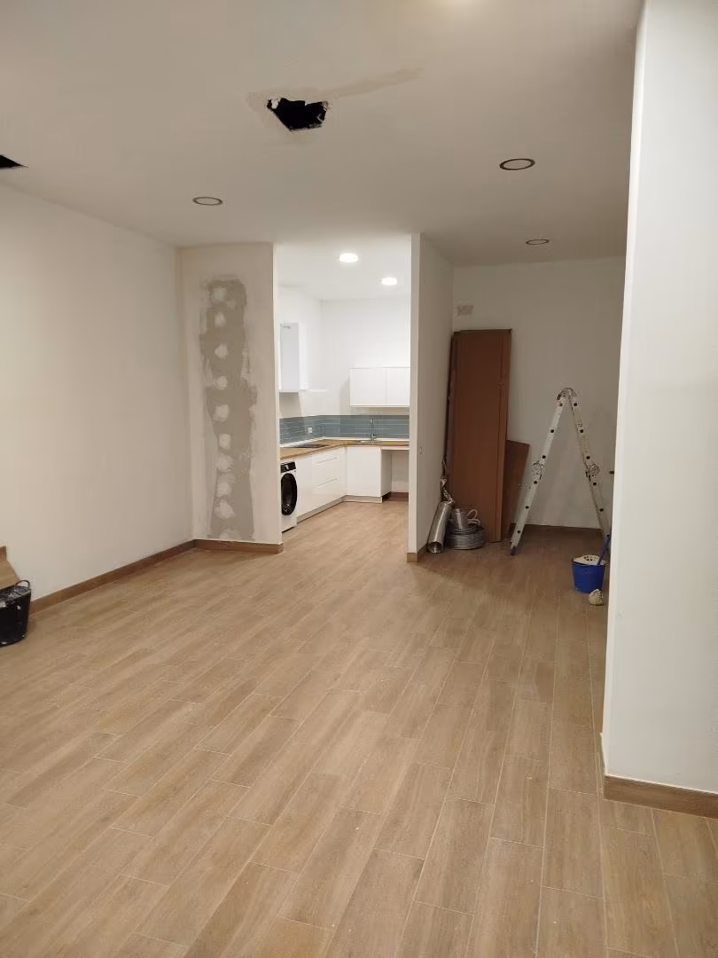 Estudio en  Grupo Santisima Trinidad 1 - Foto 2