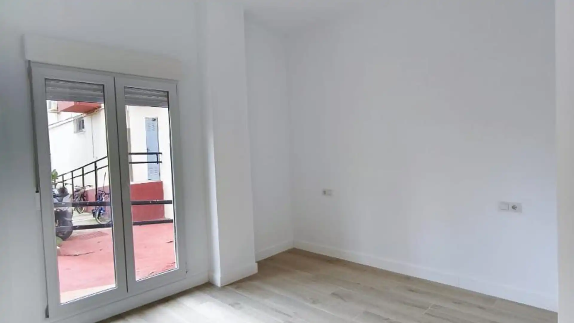 Piso en  Calle Conde de Guadalhorce 10 - Foto 13