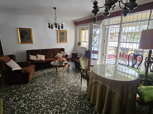 Piso en calle Albaida, 59