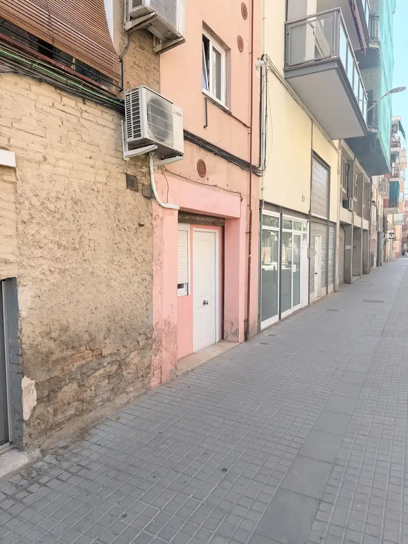 Estudio en  Carrer de Francesc Moragas 34 - Foto 3