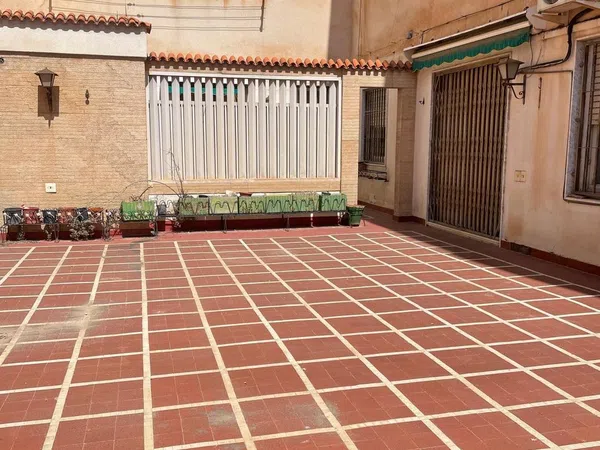 Piso en Plaza de Toros - Avenida Chapí - Trinquete, Plaza de Toros - Avenida Chapí - Trinquete - Foto 1