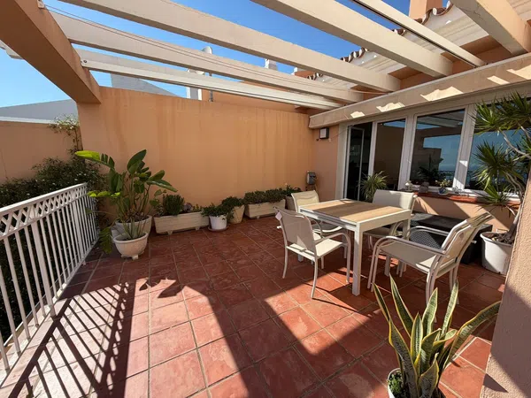 Chalet adosado en Calle Macizo Central, Cerrado de Calderón - Hacienda Paredes - Foto 4