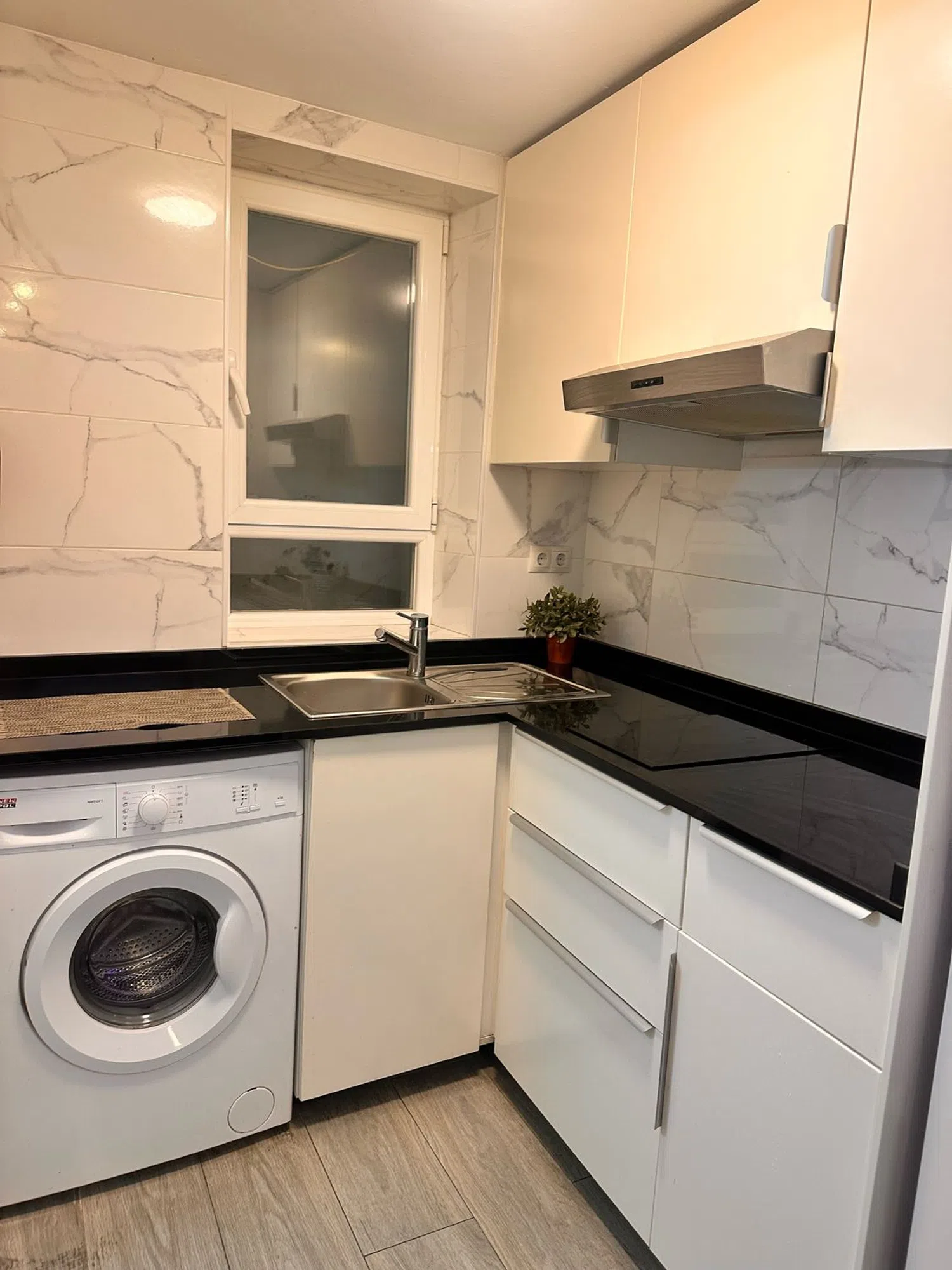 Estudio en calle de Gonzalo de Córdoba, 9 - Foto 4