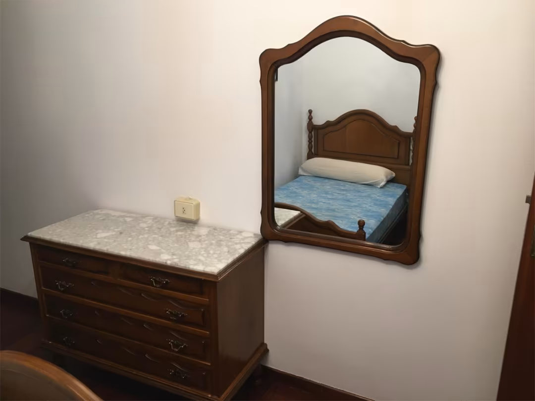 Piso en  Avenida de Rosalía de Castro 27 - Foto 7