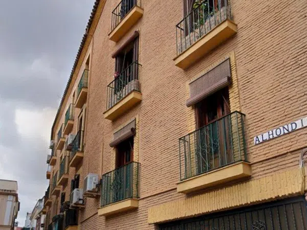 Piso en calle Alhondiga, 68 - Foto 1