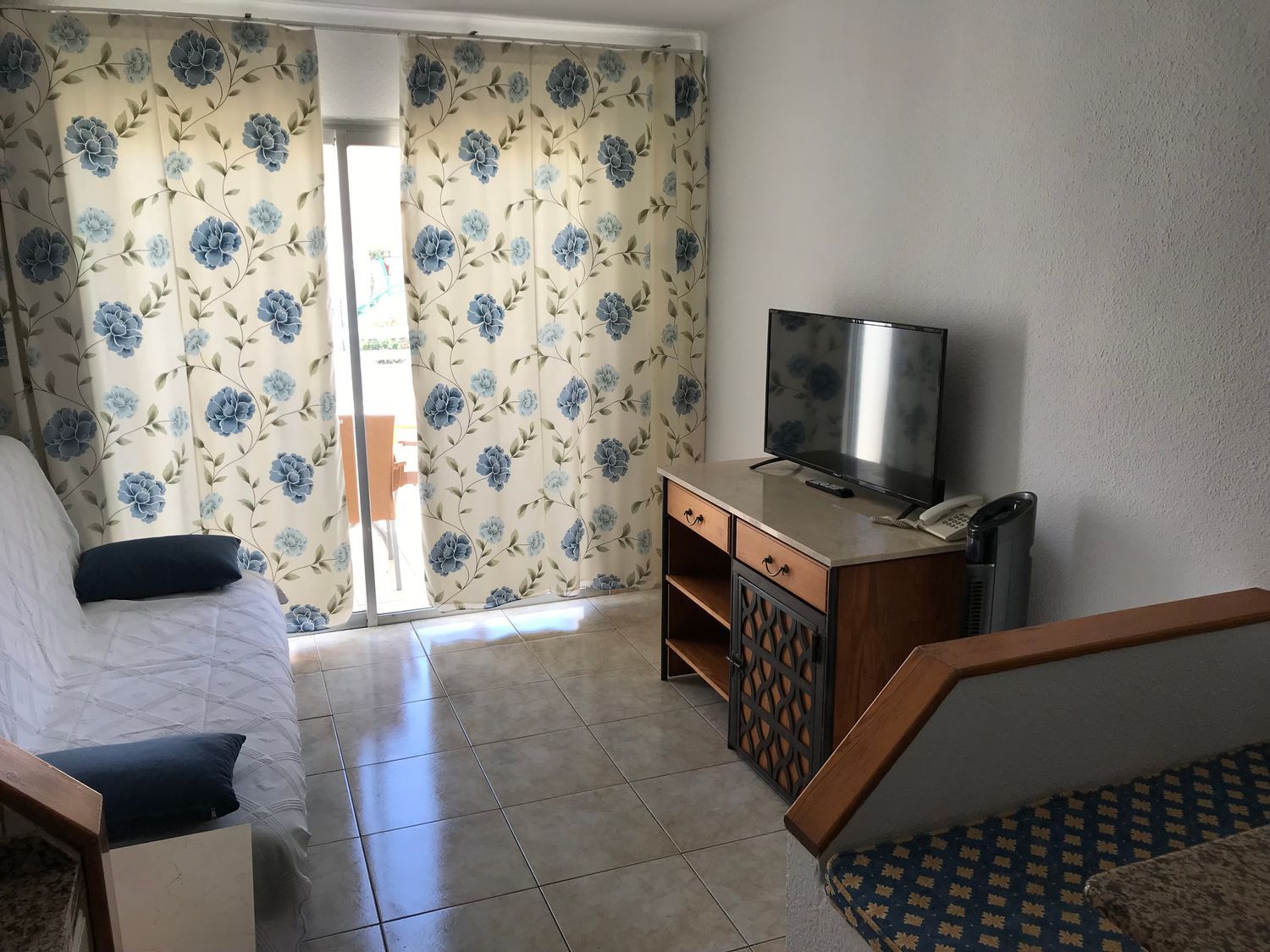 Estudio en Avenida de España, 10 - Foto 2