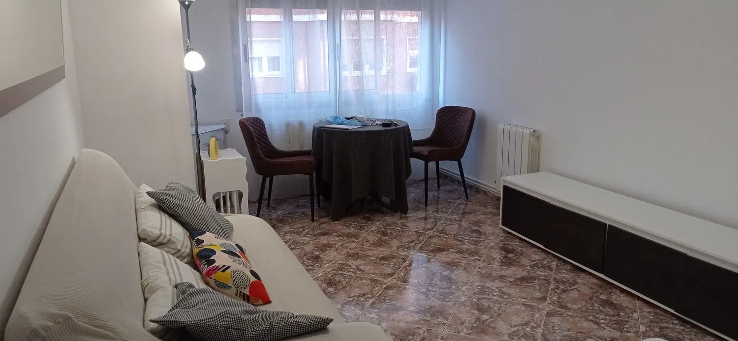 Piso en calle de Santa Teresa de Jesús, 18