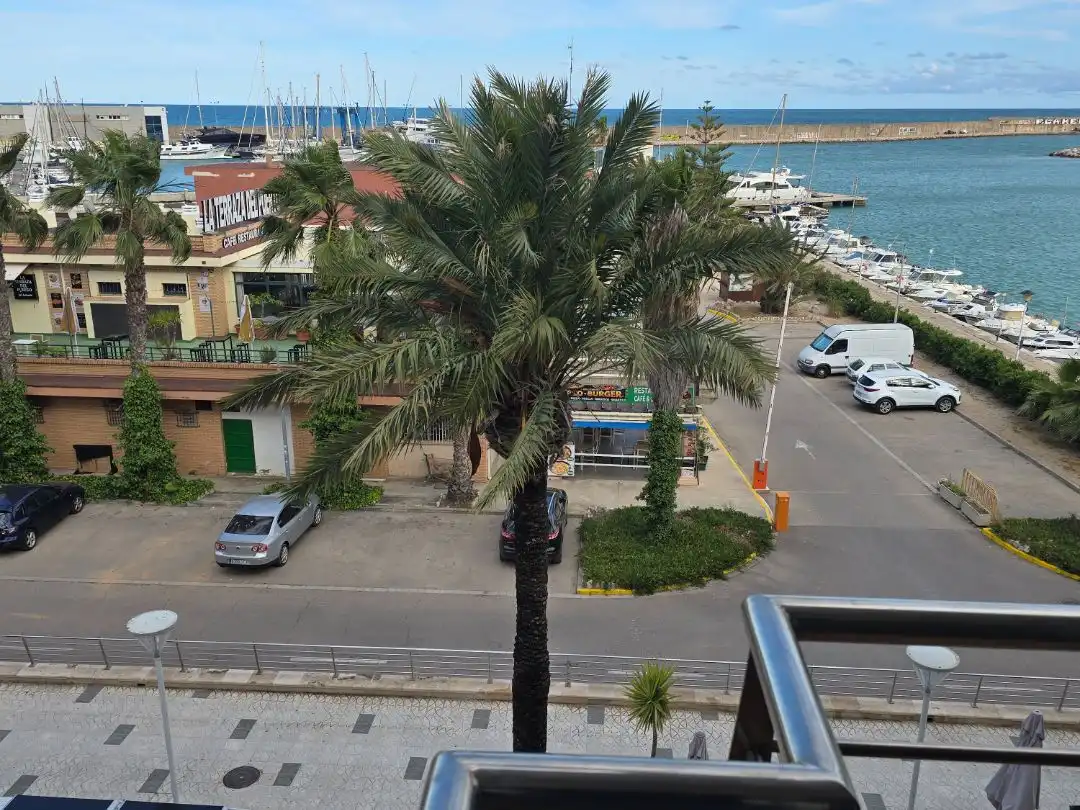 Piso en  Avinguda del Marquès de Benicarló 23 - Foto 4