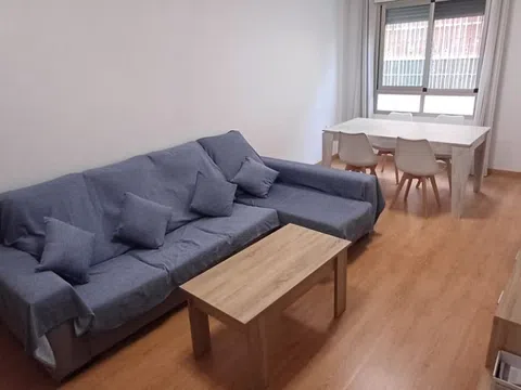 Piso en calle Buenos Aires, 1