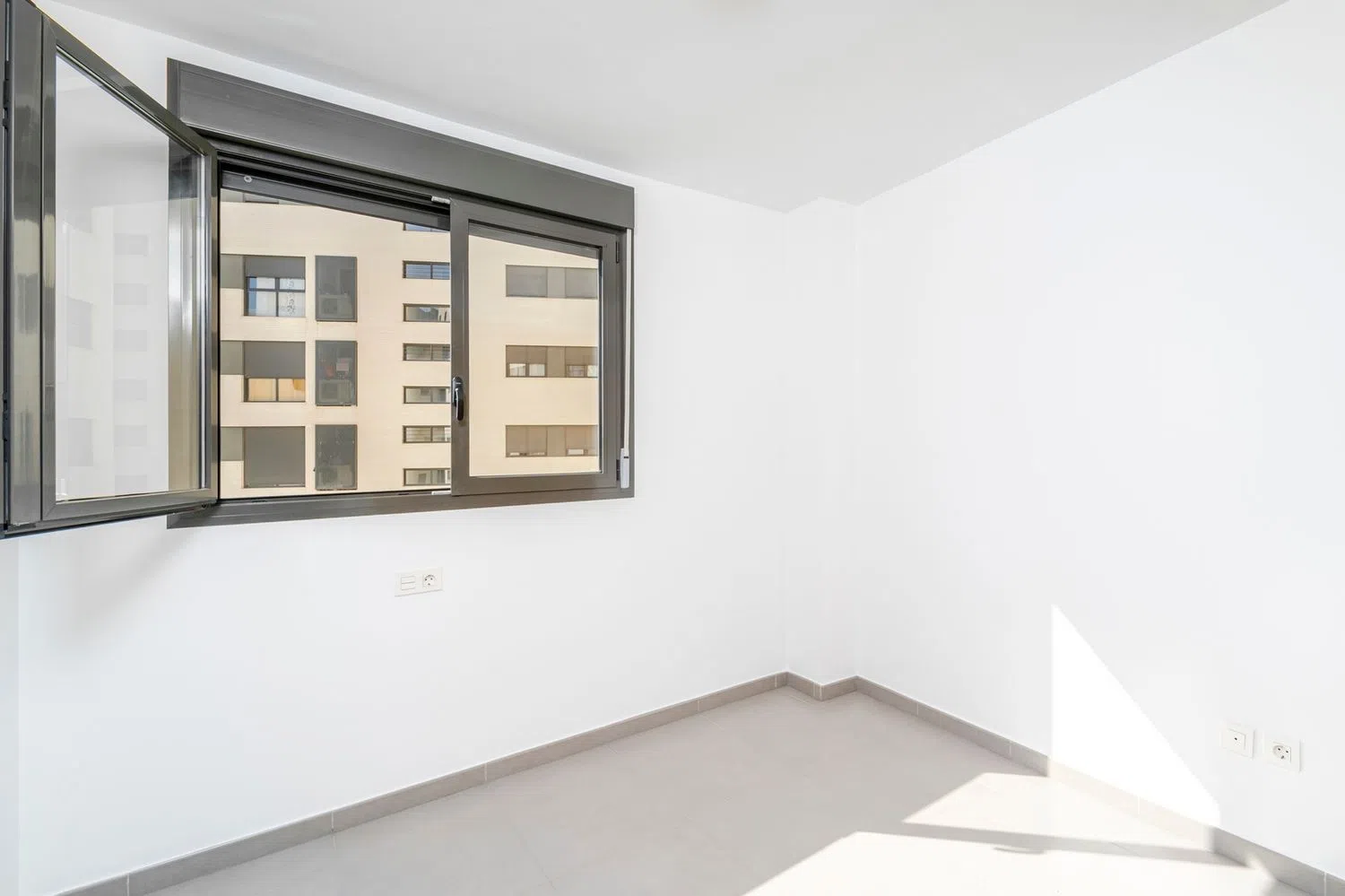 Piso en calle Carlos Climent González - Foto 10