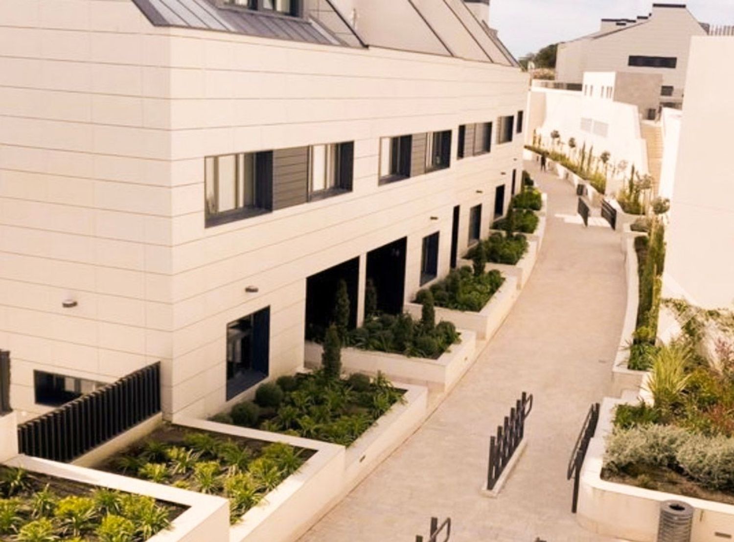 Chalet adosado en calle del Camino Ancho, 2 - Foto 1