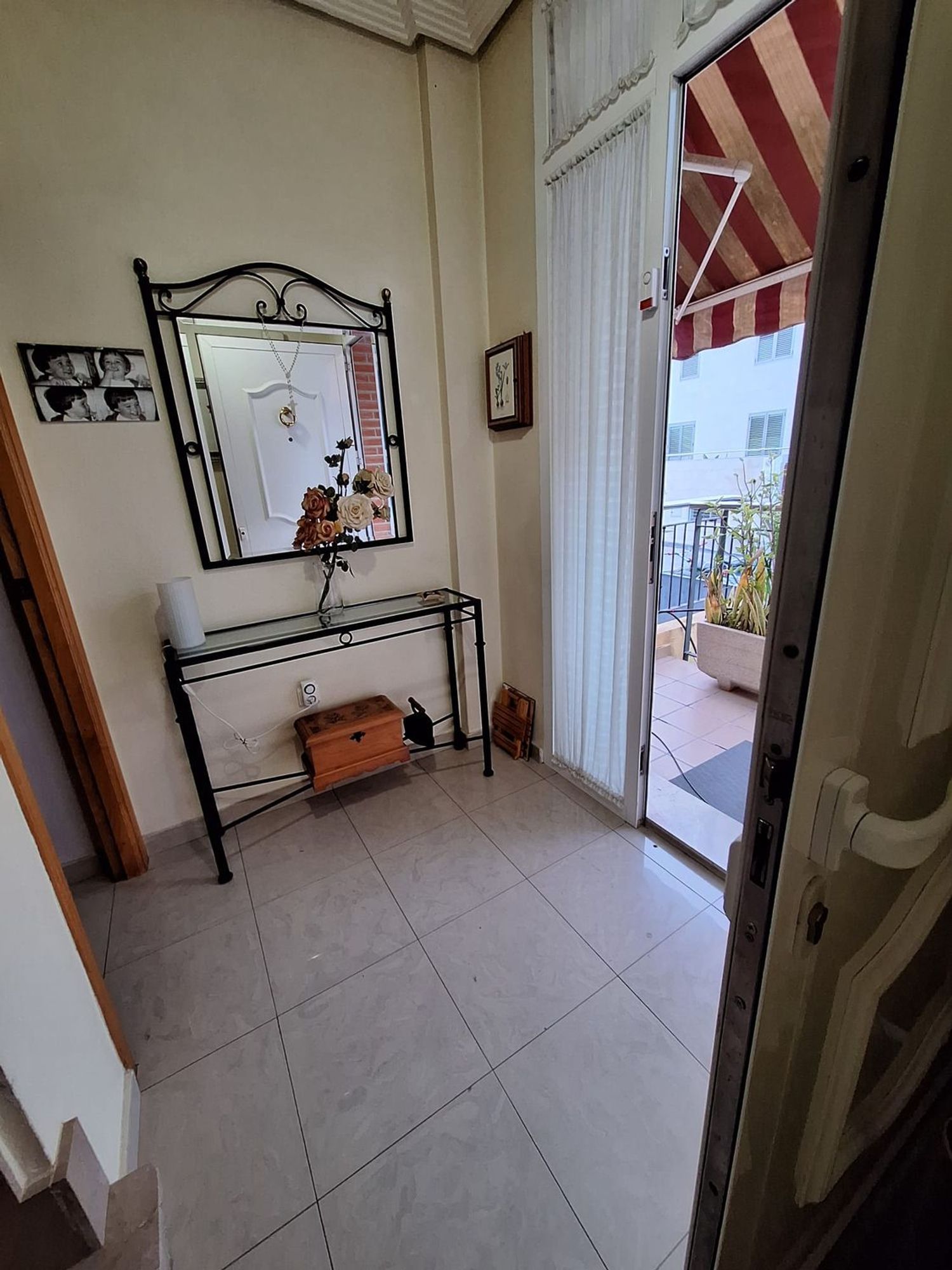 Chalet adosado en calle Cronista Carlos ValCarcel, 1 - Foto 4