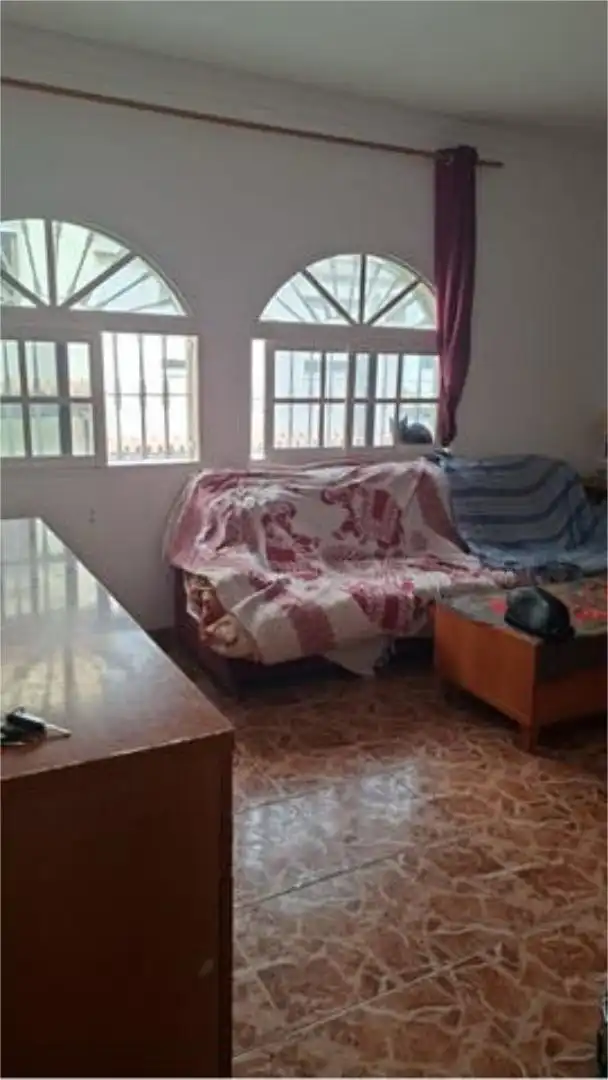 Chalet en Barrio - Foto 4