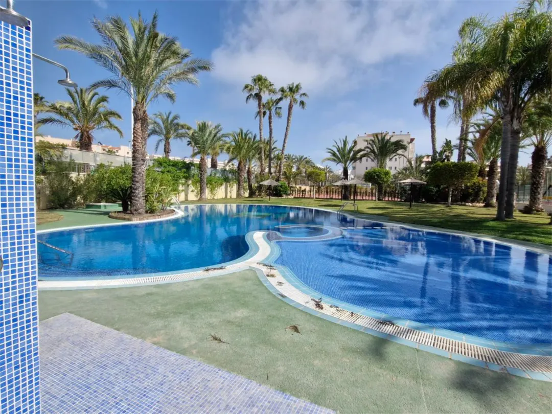 Piso en  Carrer Gran Vía 17 - Foto 2