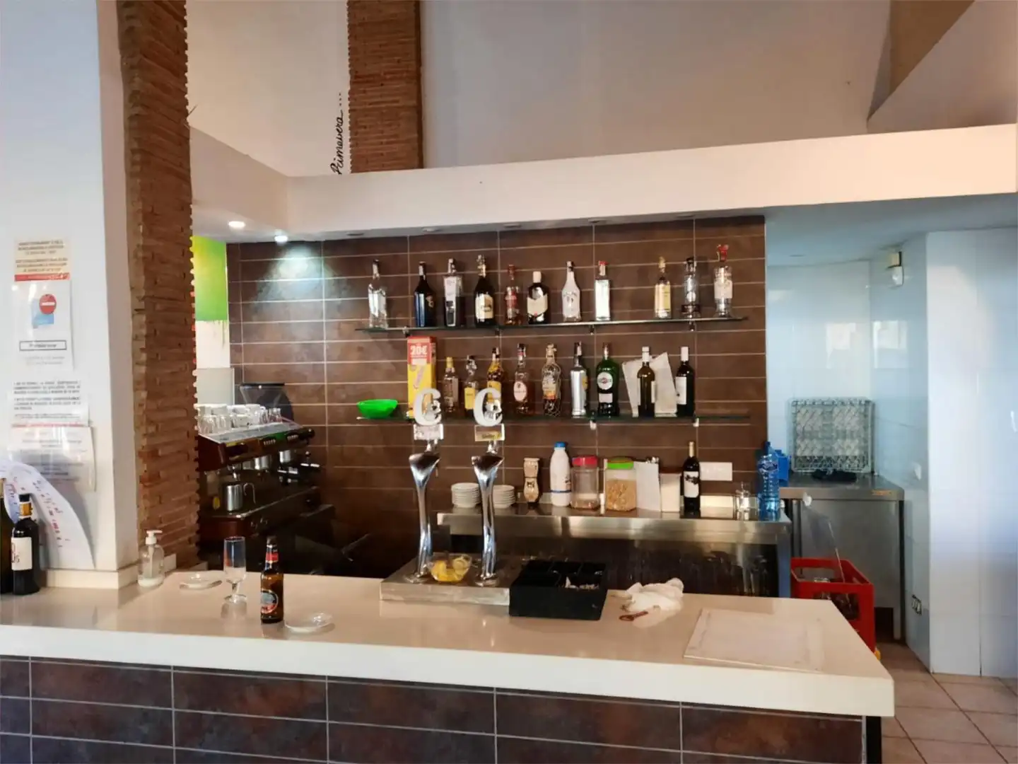 Local comercial en  Carrer de Mariano Ribera 6 - Foto 5