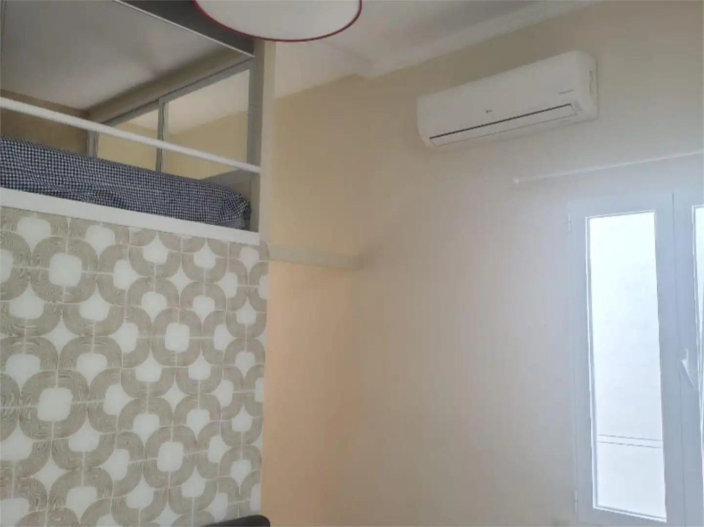 Piso en  Calle de Antonio Pérez 17 - Foto 2