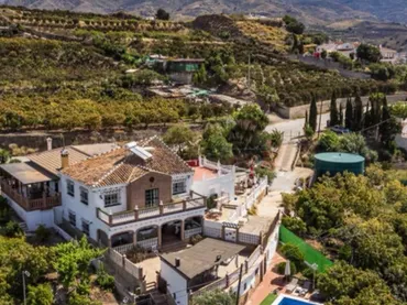 Finca rústica en calle Carretera de Benamargosa km 2 2 - Foto 1
