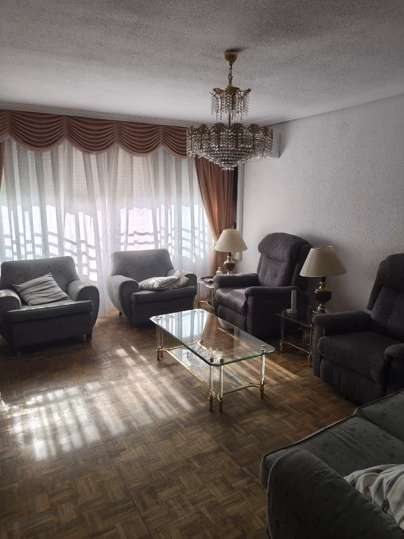 Piso en  Calle de Arroyo de Fontarrón 36