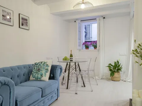 Estudio en calle dels Canvis Nous, 11