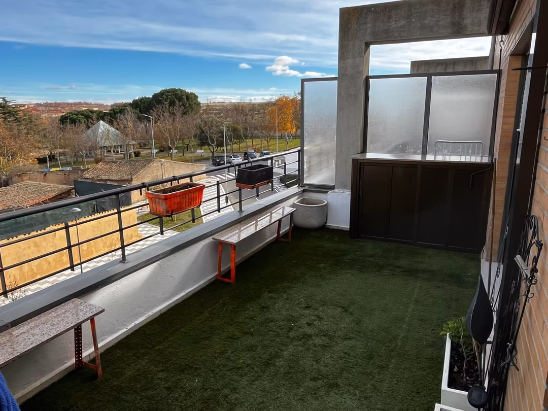 Ático en  Calle Felipe Bertrán 16 - Foto 2