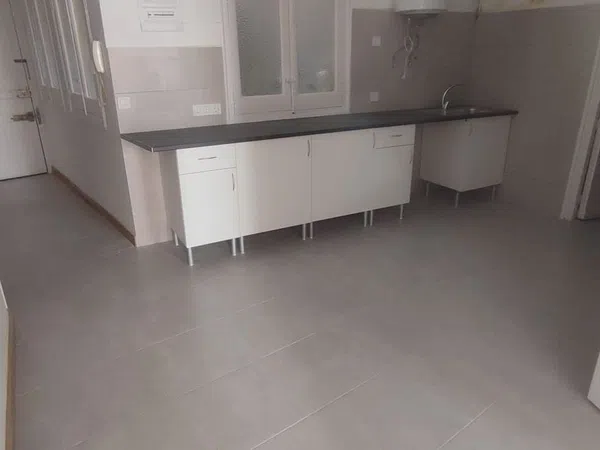 Piso en calle de la Cava Baja, 42