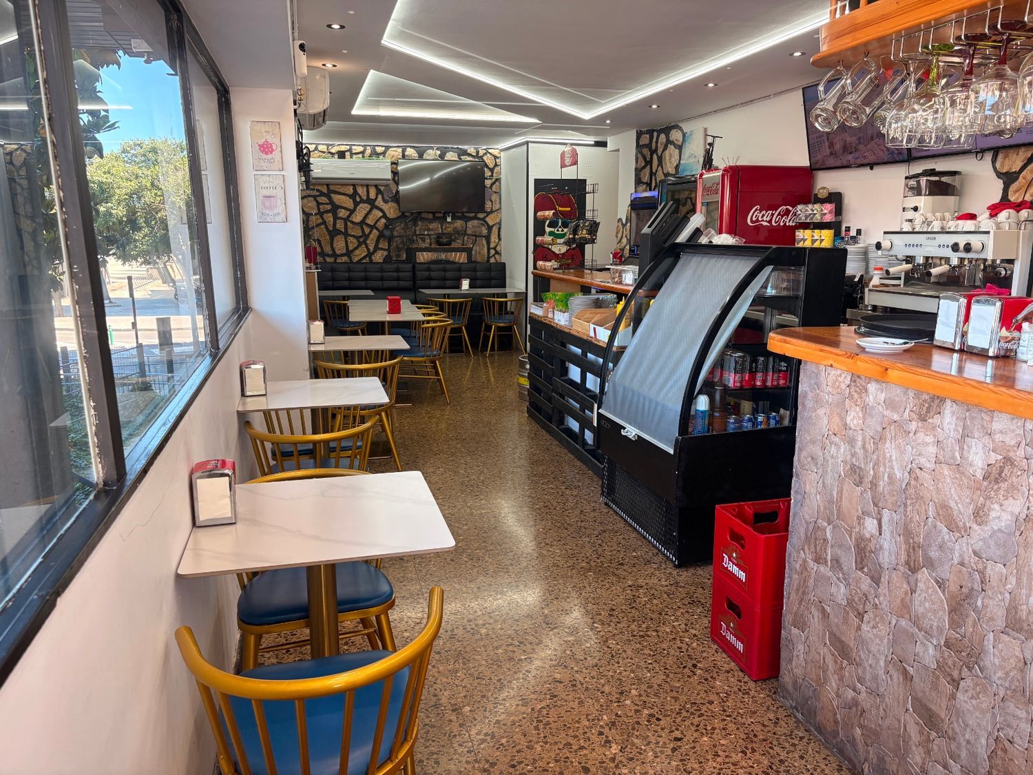 Bar, restaurante en traspaso en Centre - Foto 3