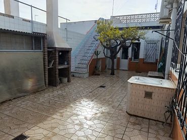 Planta baja en  Avenida del Taibilla 17 - Foto 11